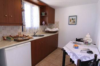 Nataly & Katrin Apartments Имеровигли Екстериор снимка